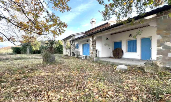 Недвижимость Двухэтажный дом Бошамарин: 9