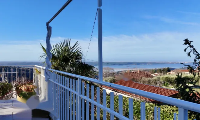 Недвижимость Двухэтажный дом Малья: 2