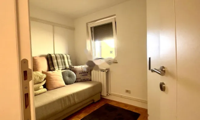 Недвижимость Четырехкомнатная квартира у рынка в Копере: 8