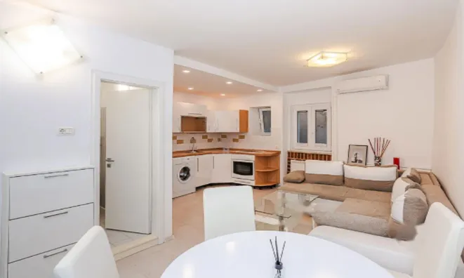 Недвижимость Однокомнатная квартира в Пиране: 1