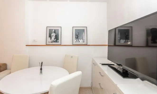 Недвижимость Однокомнатная квартира в Пиране: 12