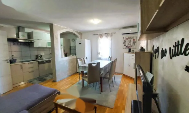 Недвижимость Трёхкомнатная квартира в Копере: 3