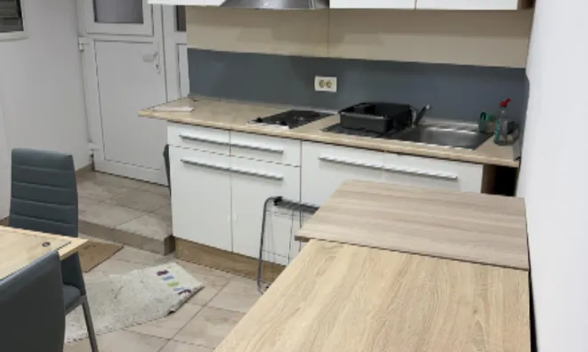 Недвижимость Однокомнатная квартира Копер: 3