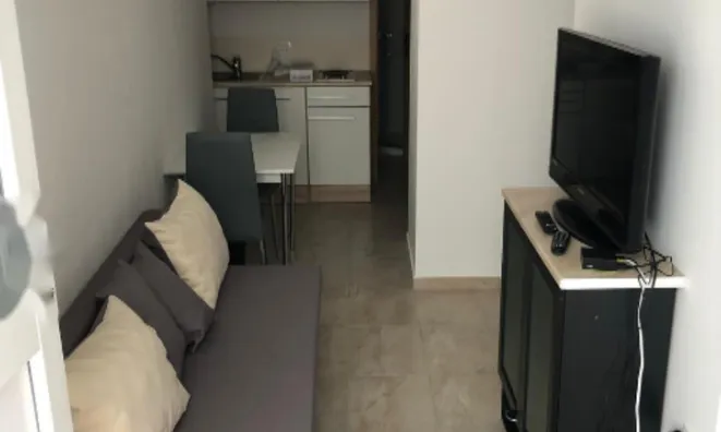 Недвижимость Однокомнатная квартира Копер: 9