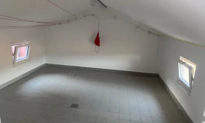 Недвижимость Трёхкомнатная квартира в Изоле: 24