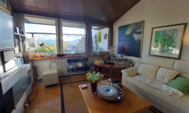 Недвижимость Квартира, 5+ комнат, Центр, Л.: 8