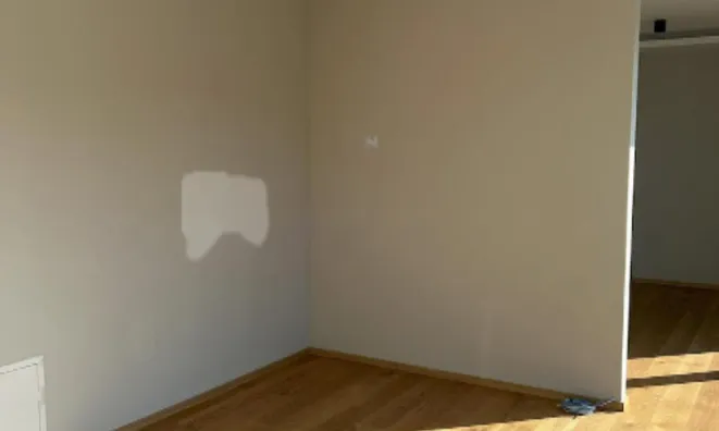 Недвижимость Четырехкомнатная квартира: 9