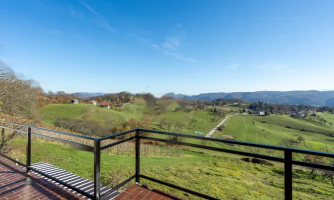 Недвижимость Дом у леса в Севнице: 3