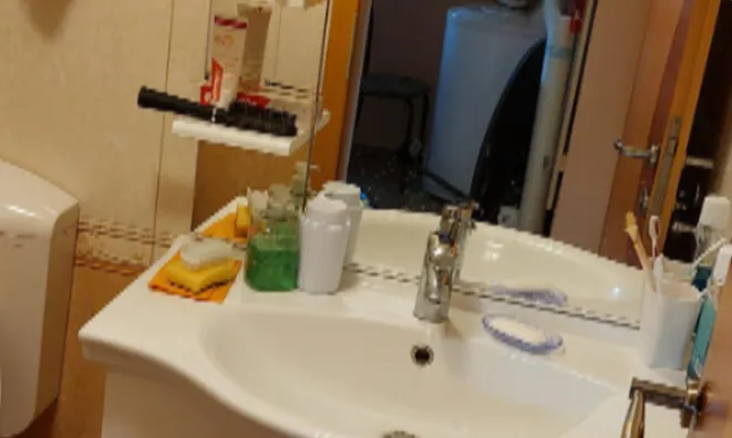 Недвижимость Квартира, 4 комнаты, Поле: 10