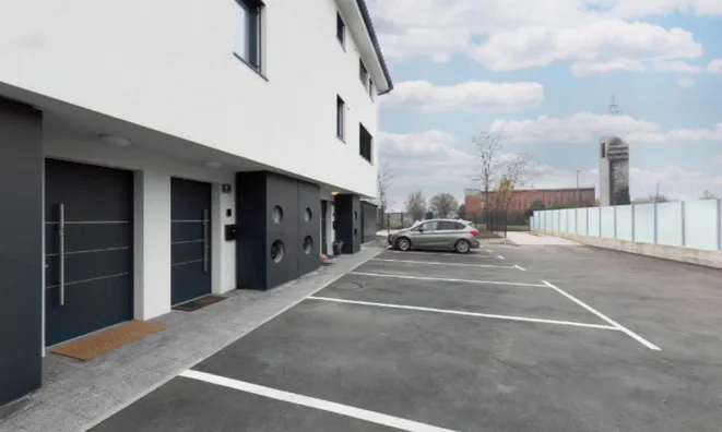 Недвижимость Многокомнатная квартира в Залоге: 13