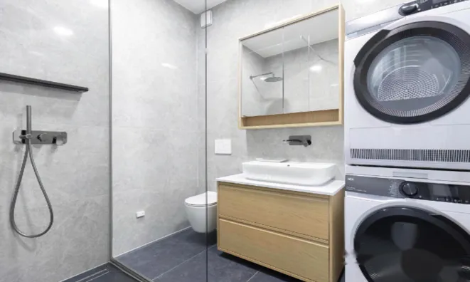 Недвижимость Многокомнатная квартира в Залоге: 19