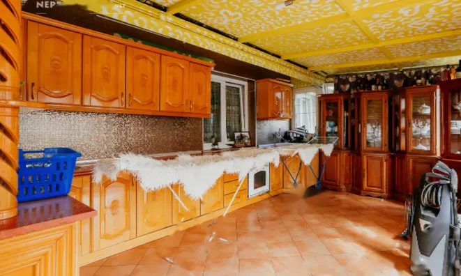 Недвижимость Дом, Верхний Кашель: 8