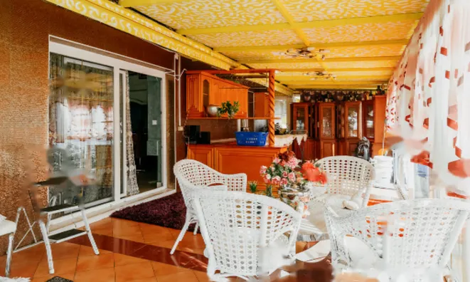 Недвижимость Дом, Верхний Кашель: 9