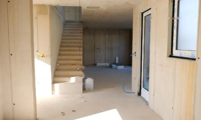 Недвижимость Дом с террасой в Задоброве: 11