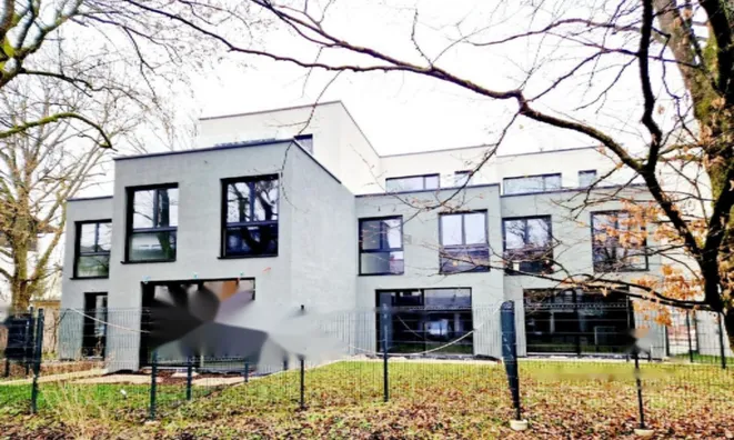 Недвижимость Дом с террасой Любляна Вич: 1