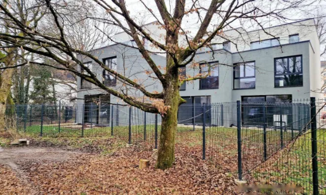 Недвижимость Дом с террасой Любляна Вич: 11