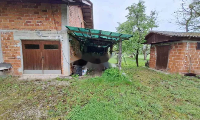 Недвижимость Участок Земли, Загородный, Равный Склону: 8