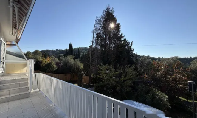 Недвижимость Дом с террасой в Пацуге: 10