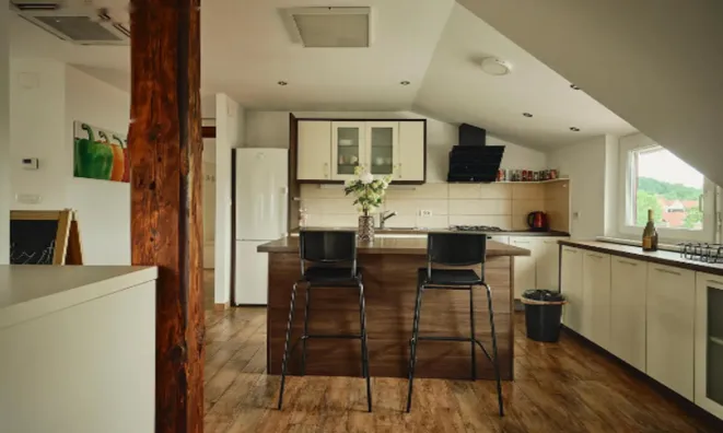 Недвижимость Квартира, 3-комнатная Колезия: 5