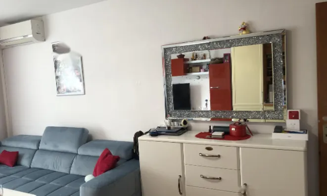 Недвижимость Квартира 1,5 комнаты Шентвид: 10