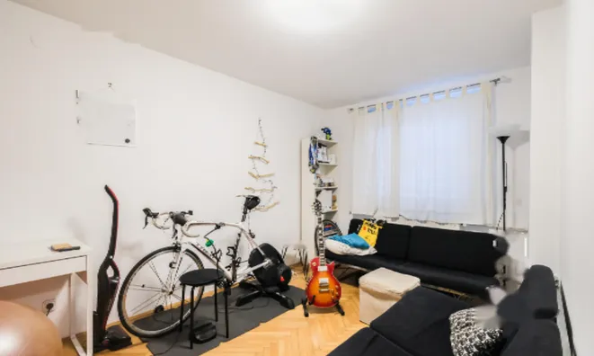 Недвижимость Квартира, 2 комнаты, Шишка: 3