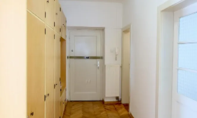 Недвижимость Трехкомнатная квартира Бежиград: 3