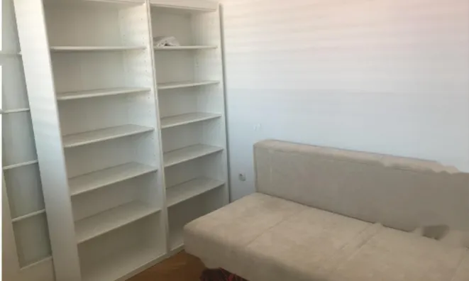 Недвижимость Однокомнатная квартира в центре: 3