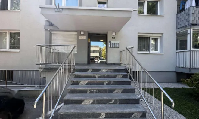 Недвижимость Квартира 2-комнатная Бринье: 2