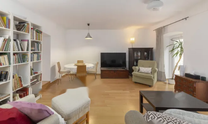 Недвижимость Четырехкомнатная квартира в центре Любляны: 3