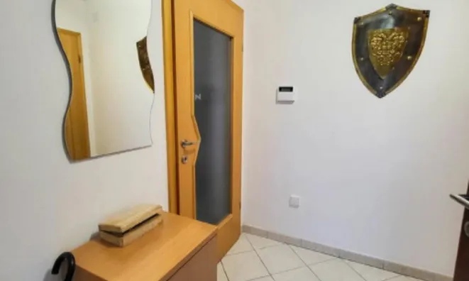 Недвижимость Квартира, 3,5 комнаты новая Шалара: 60