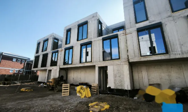 Недвижимость Дом с террасой Шишка 5: 6