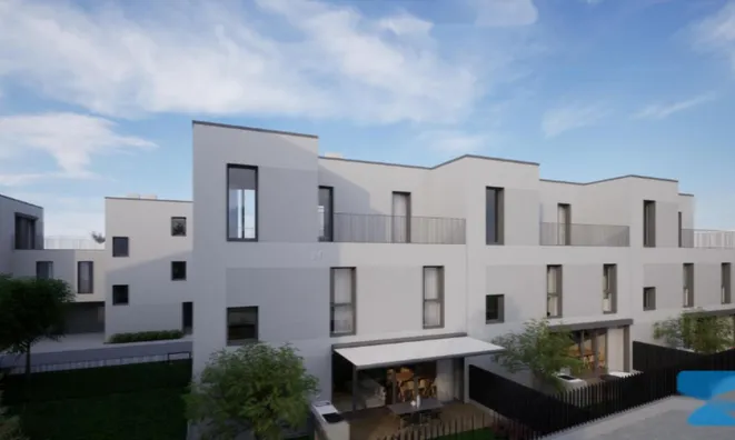 Недвижимость Дом с террасой Шишка 5: 10