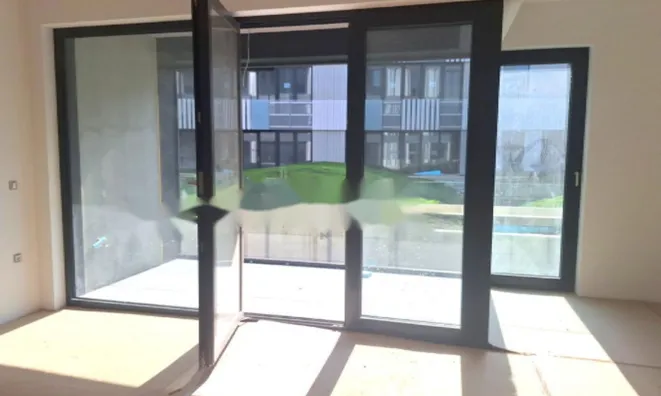 Недвижимость Квартира 3 комнаты в Центре: 3