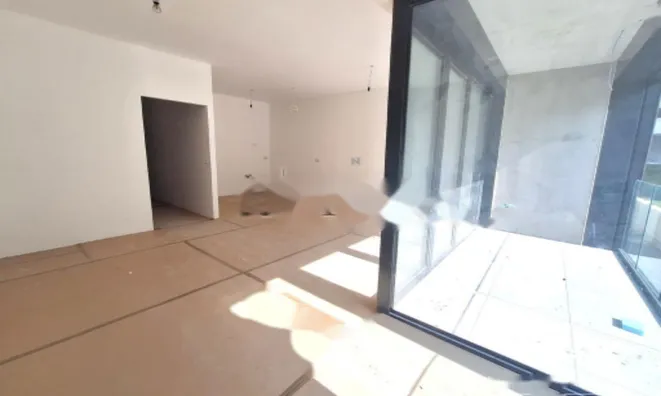 Недвижимость Квартира 3 комнаты в Центре: 6