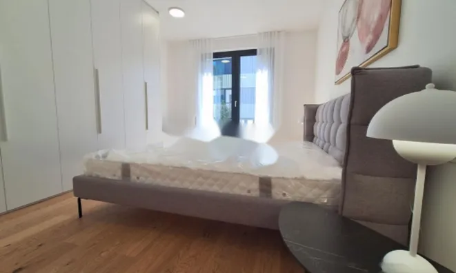 Недвижимость Квартира 3 комнаты, Центр: 9