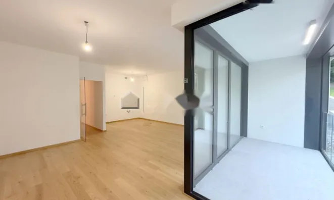 Недвижимость Квартира 3-комн Центр Девана Парк: 6