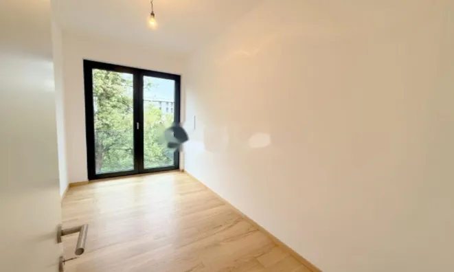 Недвижимость Квартира, 4 комнаты, Центр: 5