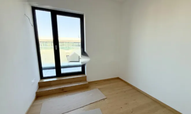 Недвижимость Квартира 4 комнаты Центр: 8