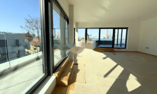 Недвижимость Квартира 4 комнаты Центр: 9