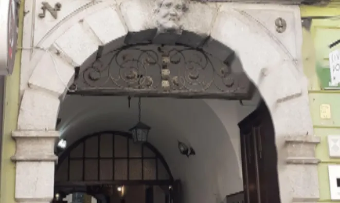 Недвижимость Квартира с 3 комнатами в центре Минского рынка: 7