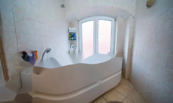 Недвижимость Трёхкомнатная квартира в центре: 7