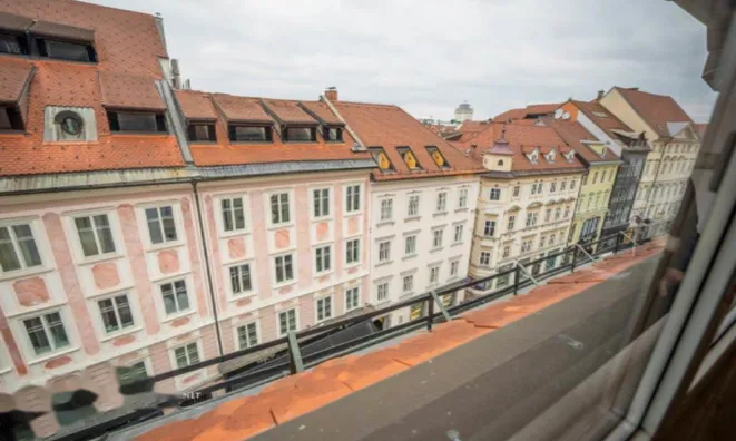 Недвижимость Трёхкомнатная квартира в центре: 8