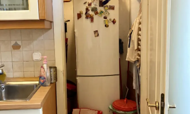 Недвижимость Квартира 4-комнатная, Центр: 15