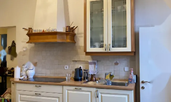 Недвижимость Квартира 4-комнатная, Центр: 16