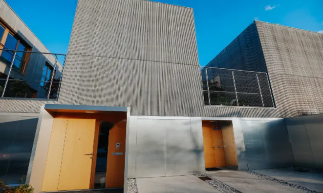 Недвижимость Дом с террасой Брдо: 1