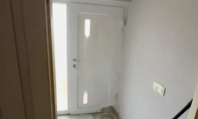 Недвижимость Дом-близнец Новые Штепанье: 10