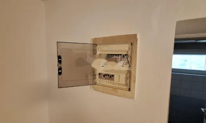 Недвижимость Трёхэтажный дом Раковник: 15