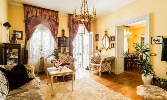 Недвижимость Квартира 4 комнаты в центре : 6