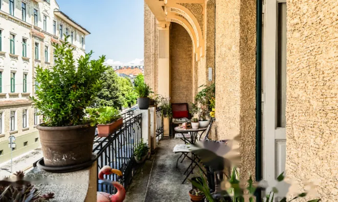 Недвижимость Квартира 4 комнаты в центре : 9