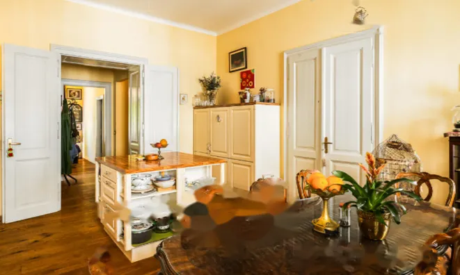 Недвижимость Квартира 4 комнаты в центре : 16